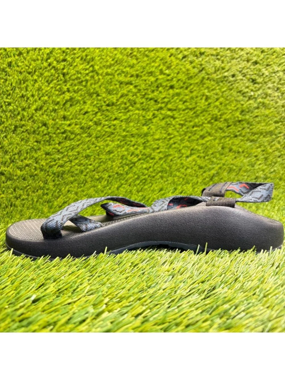Chaco Z/2 Classic Mens Size 10 Blue Black Beach Outdoor Sport Strappy Sandals